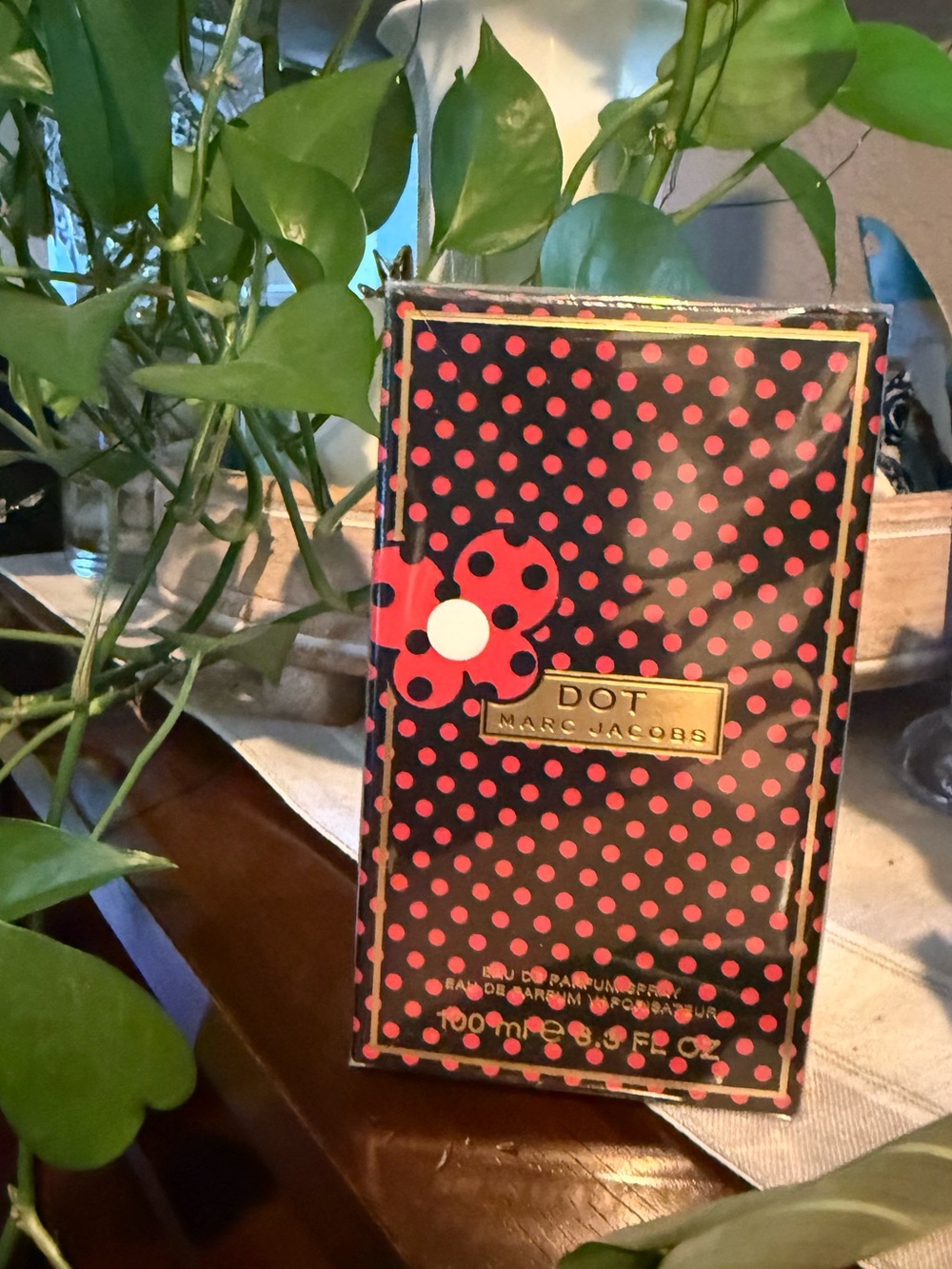 Marc Jacobs Dot